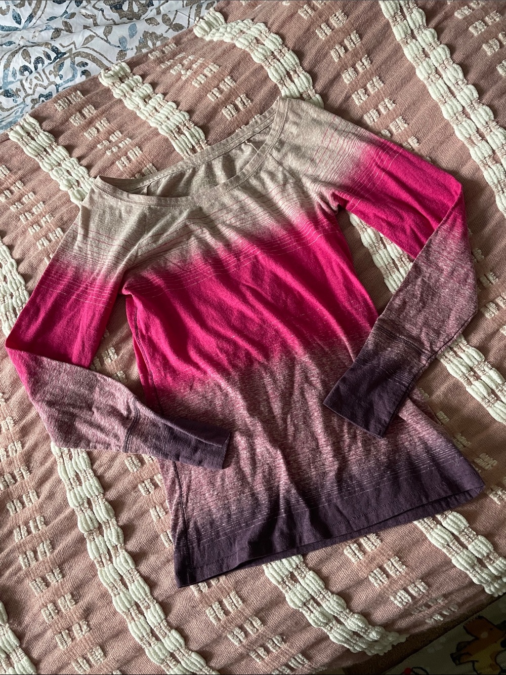 American Eagle Outfitters Ombre Pink to Purple Long Sleeve Top